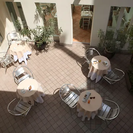 Albergo Orologio-3