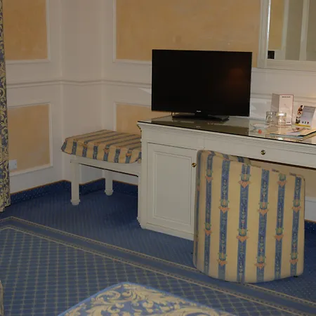 Hotel Continental Brescia-3